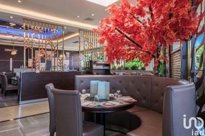 Local commercial - 839 m²