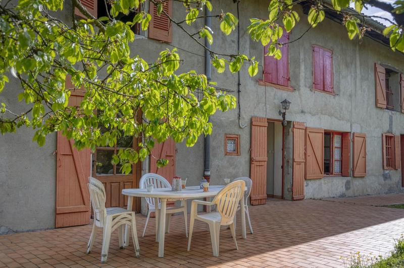 Maison - 227 m² - 10 pièces