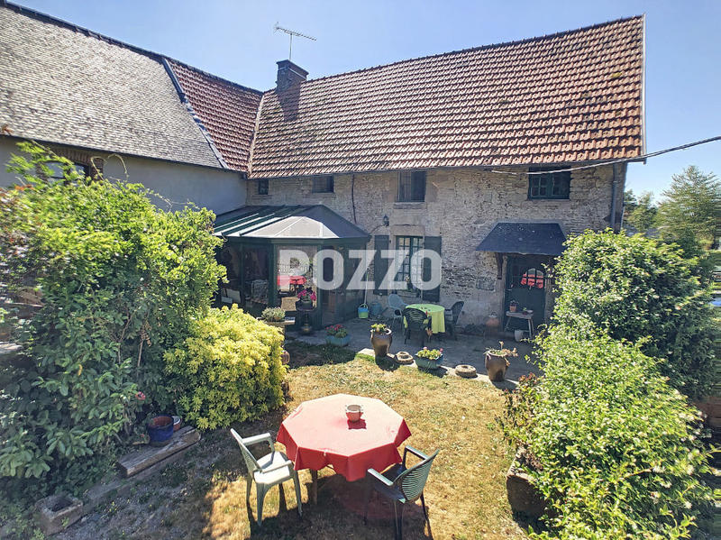 Maison - 196 m² - 8 pièces