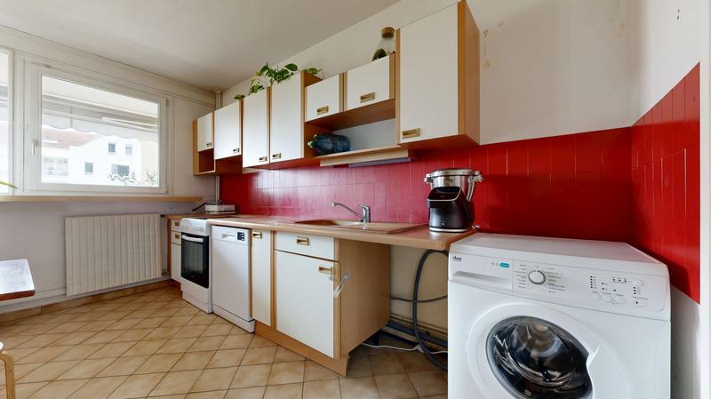 Appartement - 84 m² - 4 pièces