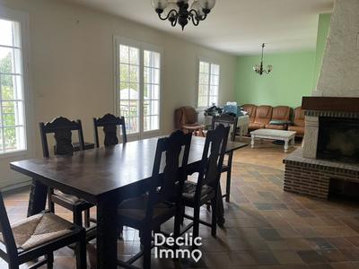 Maison - 110 m² - 4 pièces