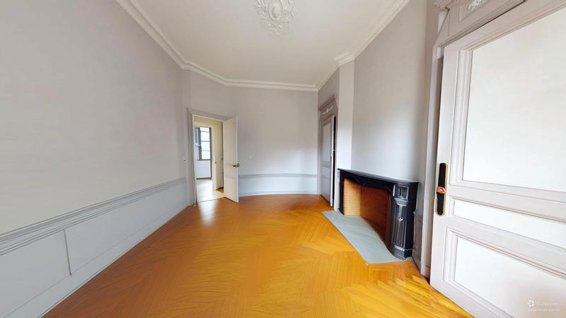 Appartement - 94 m² - 4 pièces