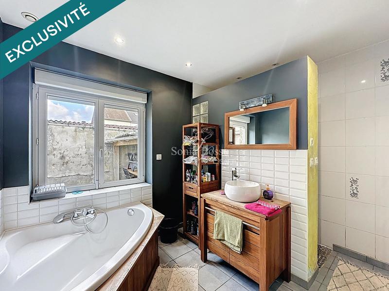 Maison - 111 m² - 4 pièces