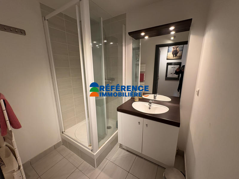 Appartement - 85 m² - 3 pièces