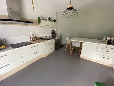 Maison - 176 m² - 8 pièces