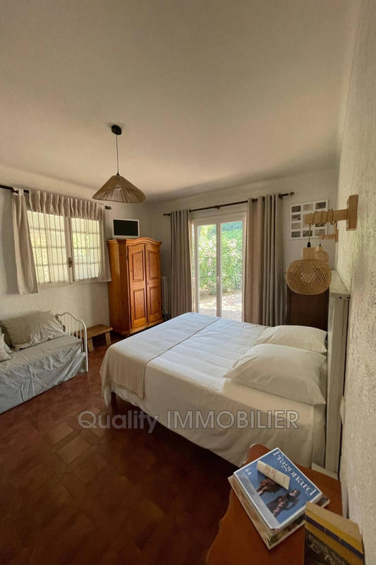 Villa - 140 m² - 5 pièces