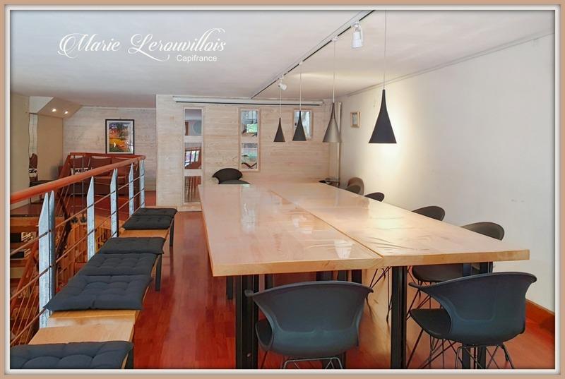 Maison de ville - 292 m² - 10 pièces