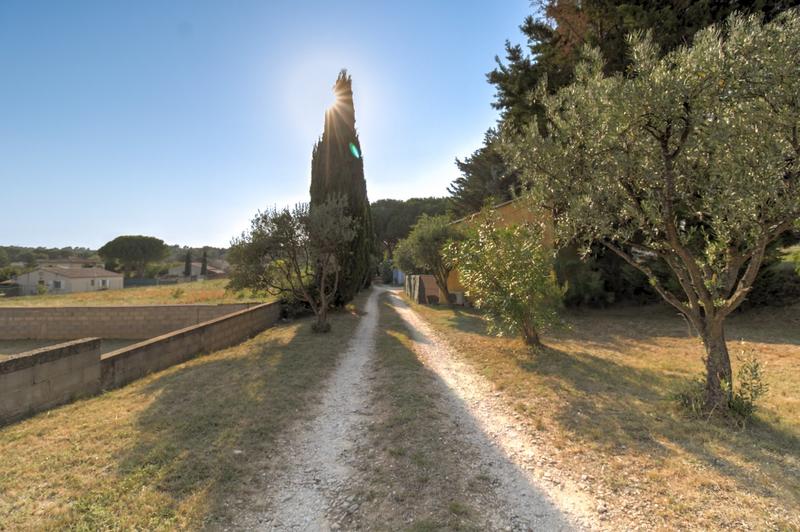 Maison - 298 m² - 9 pièces