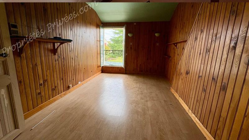 Maison - 220 m² - 10 pièces