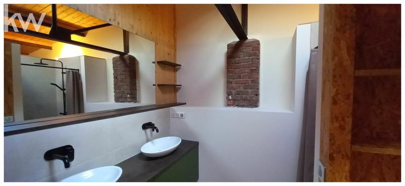 Maison - 206 m² - 7 pièces