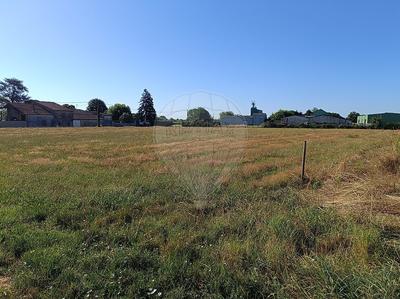 Terrain industriel - 7 653 m²