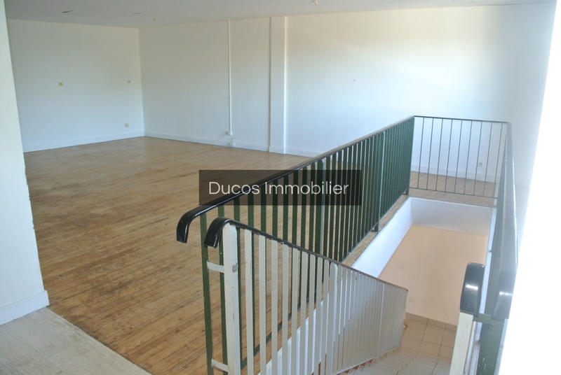 Maison - 230 m² - 7 pièces