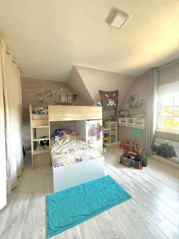 Maison - 106 m² - 5 pièces