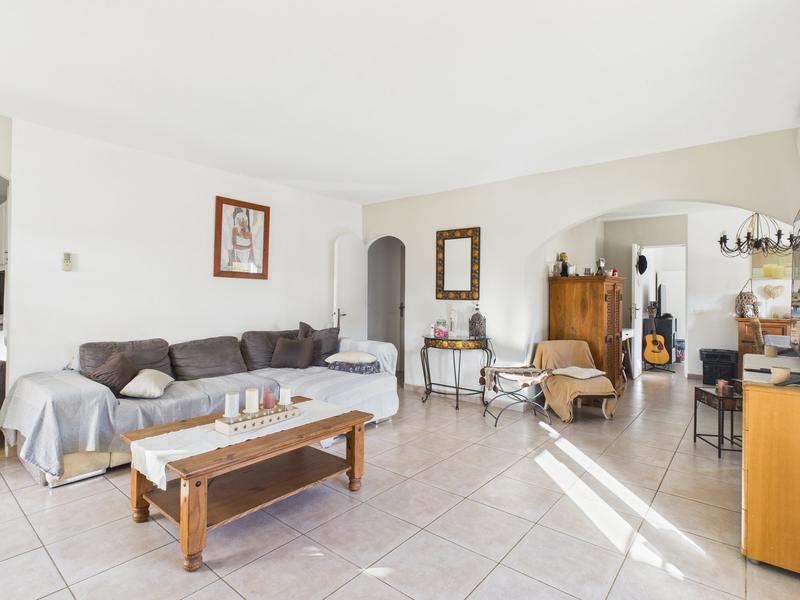 Maison traditionnelle - 121 m² - 6 pièces