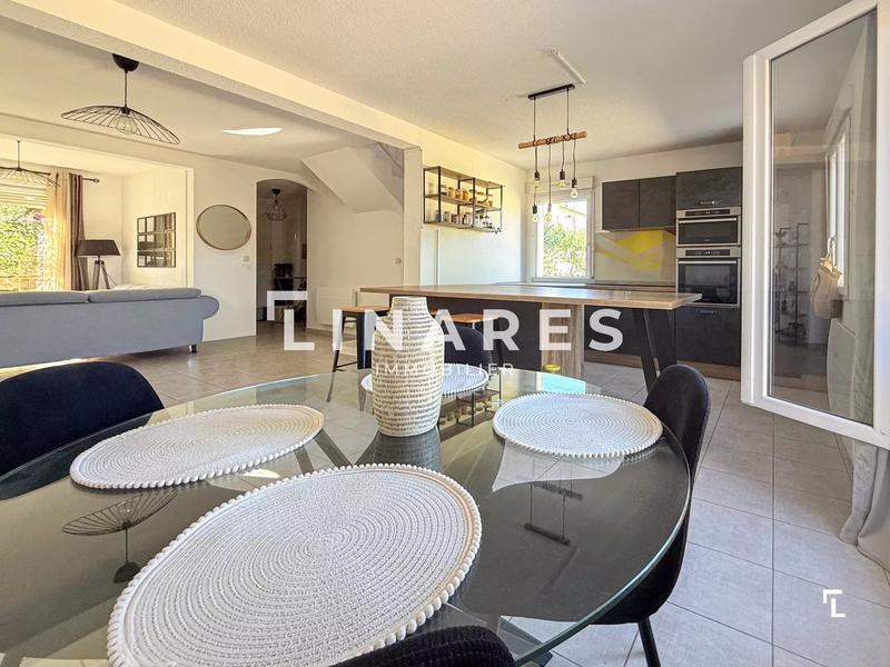 Appartement - 90 m² - 4 pièces