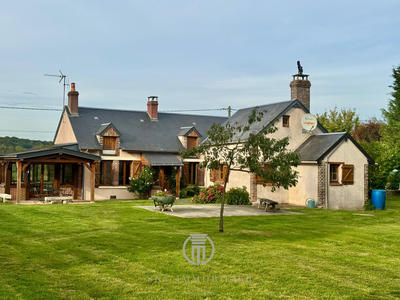 Maison - 170 m² - 7 pièces