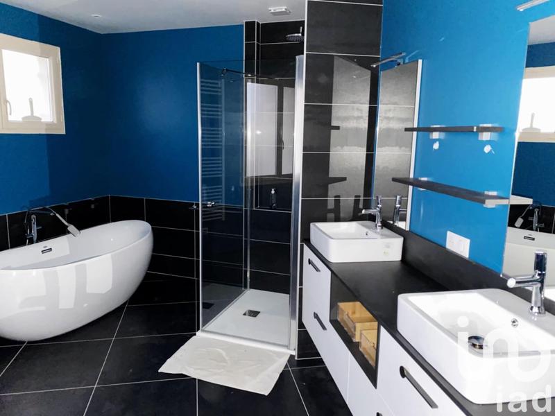 Maison - 145 m² - 5 pièces