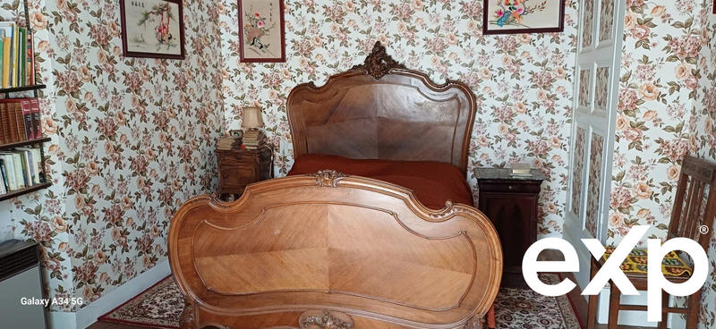 Maison traditionnelle - 179 m² - 7 pièces