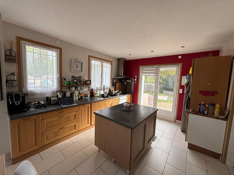 Maison - 145 m² - 7 pièces