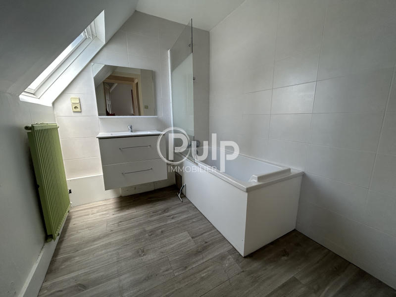 Maison - 95 m² - 3 pièces