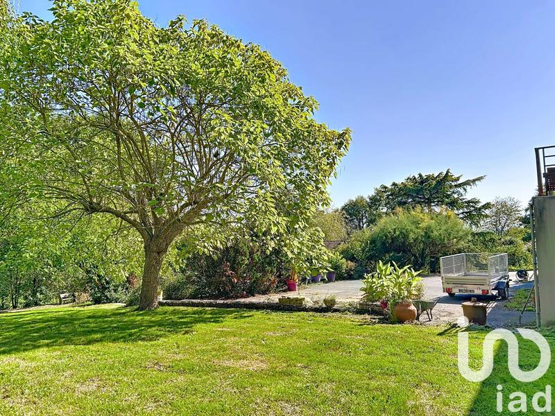 Maison - 280 m² - 8 pièces