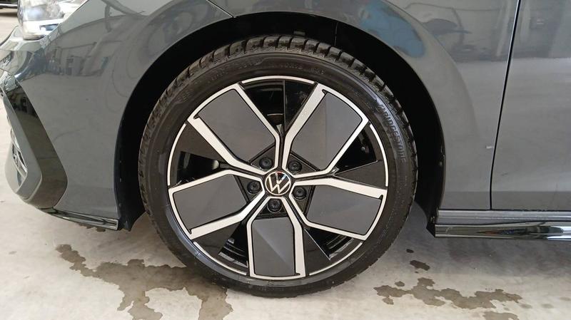 Volkswagen Golf 2.0 tdi 150 dsg7