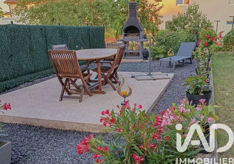 Appartement - 77 m² - 4 pièces