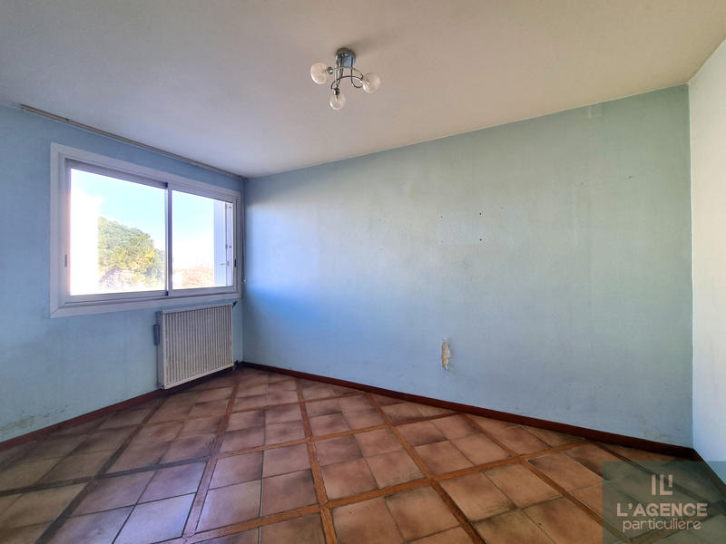 Appartement - 90 m² - 5 pièces