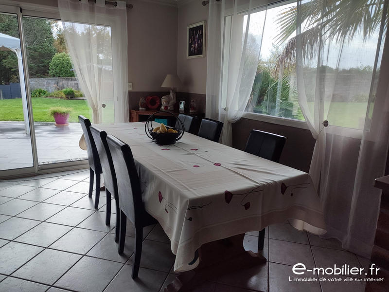 Maison - 108 m² - 5 pièces