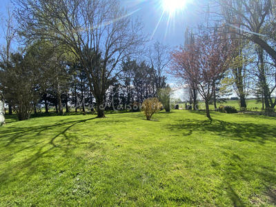 Maison - 151 m² - 8 pièces