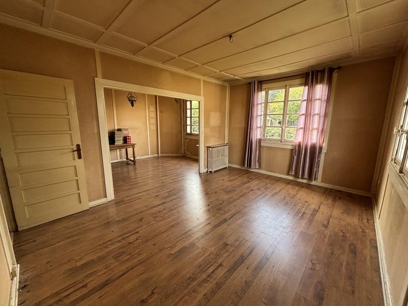 Maison - 120 m² - 7 pièces