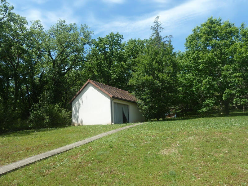 Maison - 240 m² - 6 pièces