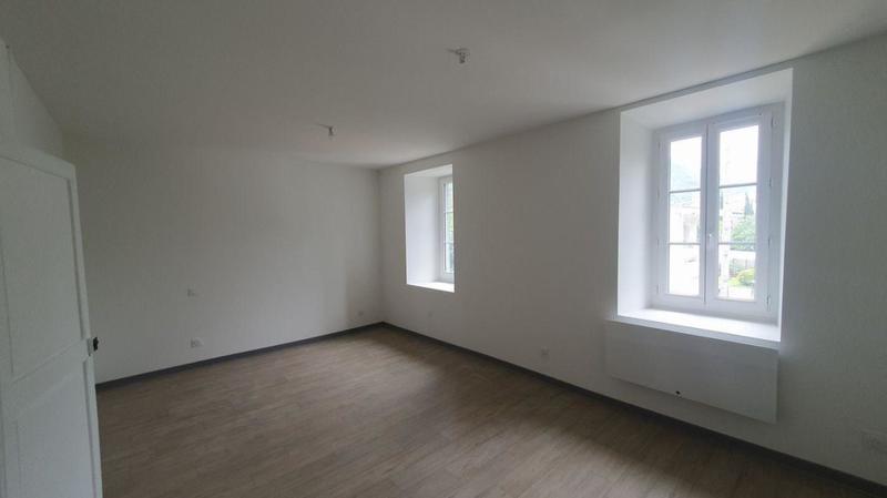 Appartement - 79 m² - 3 pièces