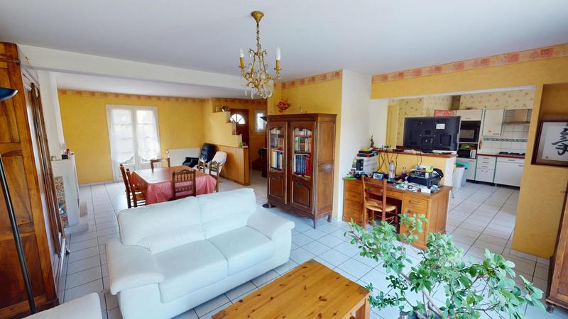 Maison - 120 m² - 6 pièces