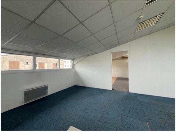 Local d'activités - 185 m²