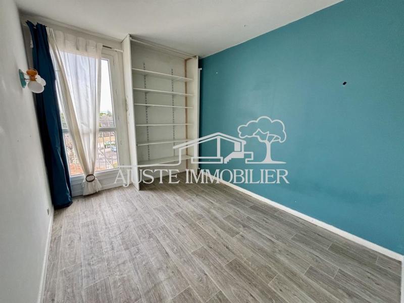 Appartement - 92 m² - 5 pièces