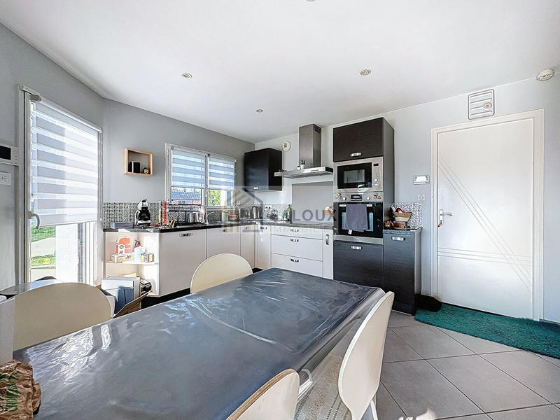 Maison - 115 m² - 6 pièces