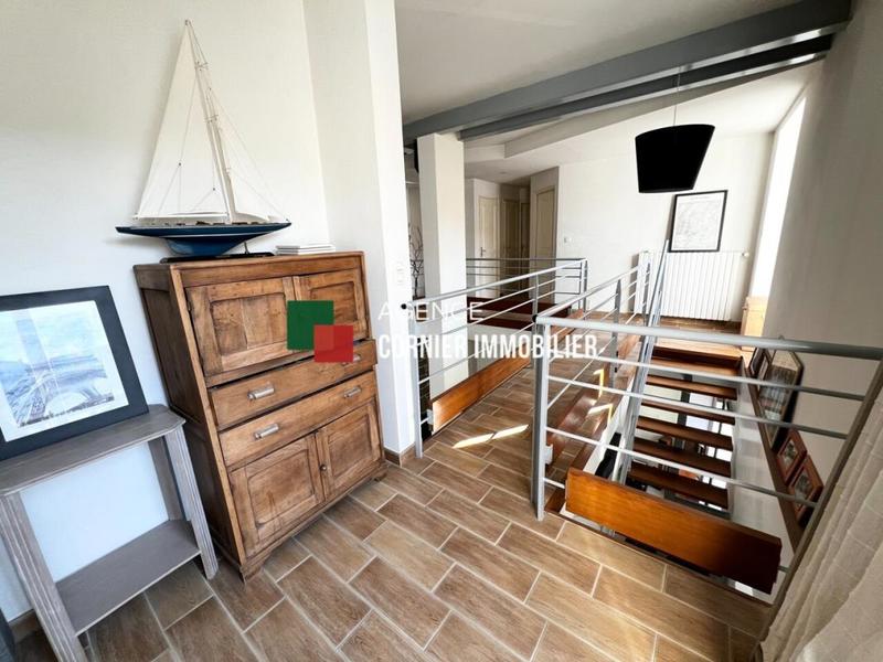 Maison de ville - 181 m² - 6 pièces