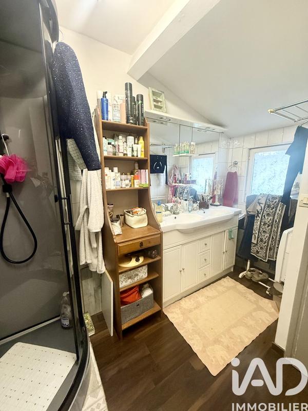 Maison - 96 m² - 6 pièces