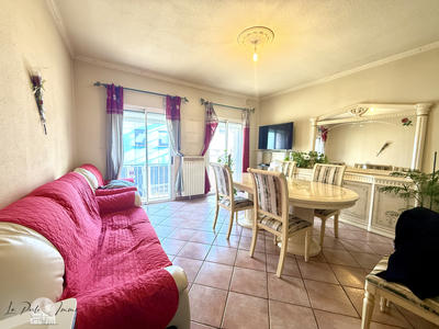 Maison - 95 m² - 4 pièces