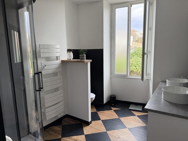 Maison - 92 m² - 3 pièces