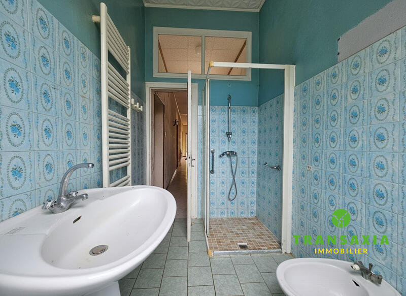 Maison ancienne - 161 m² - 6 pièces