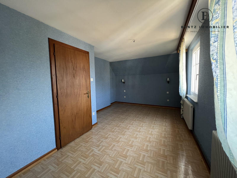 Maison - 137 m² - 6 pièces