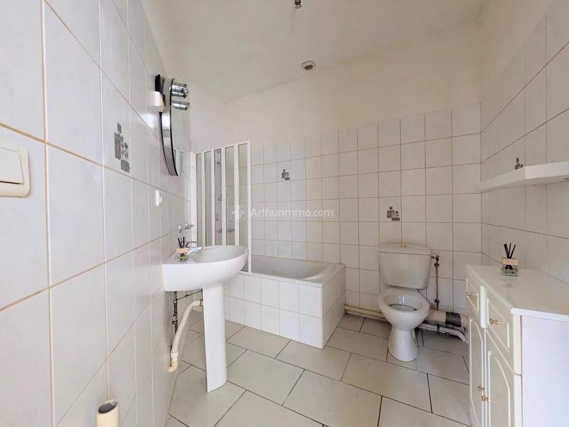 Immeuble - 7 pièces