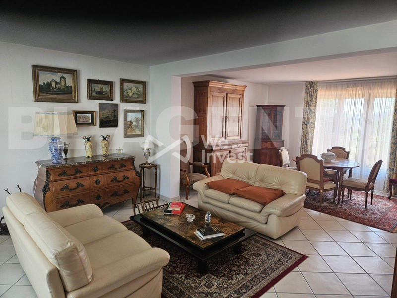 Maison - 157 m² - 7 pièces