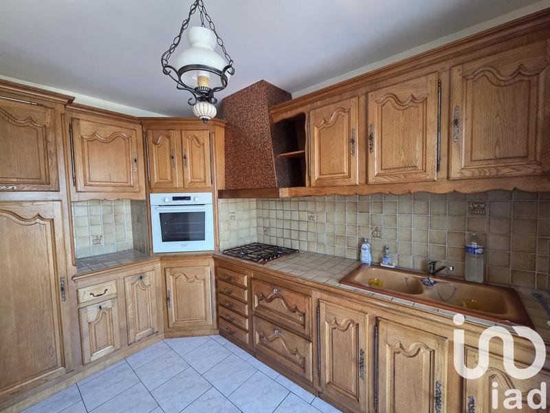 Maison - 122 m² - 6 pièces