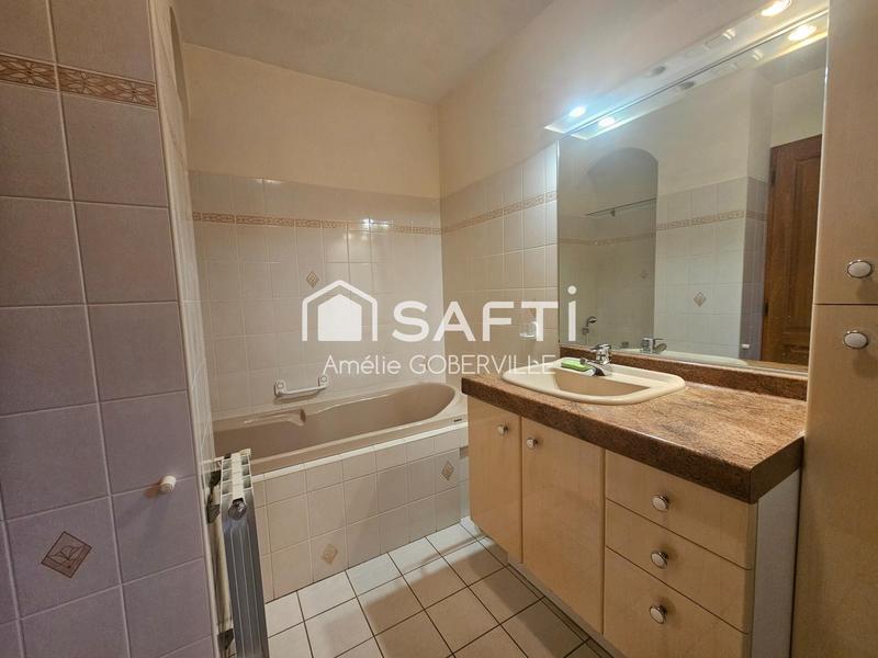 Maison - 157 m² - 7 pièces