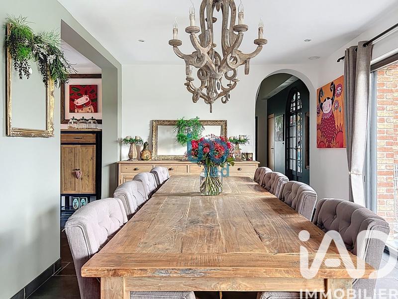 Maison - 175 m² - 8 pièces