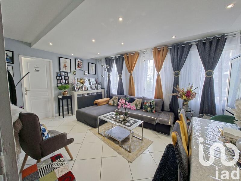 Appartement - 79 m² - 4 pièces