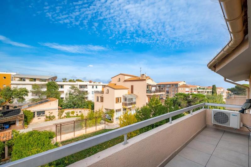 Appartement - 57 m² - 2 pièces